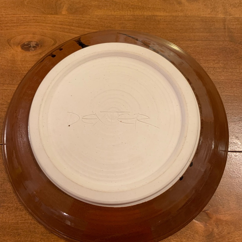 Walter Dexter large stoneware Bowl/Platter
excellent condition

Diameter 11.25” - Picture 4 of 5